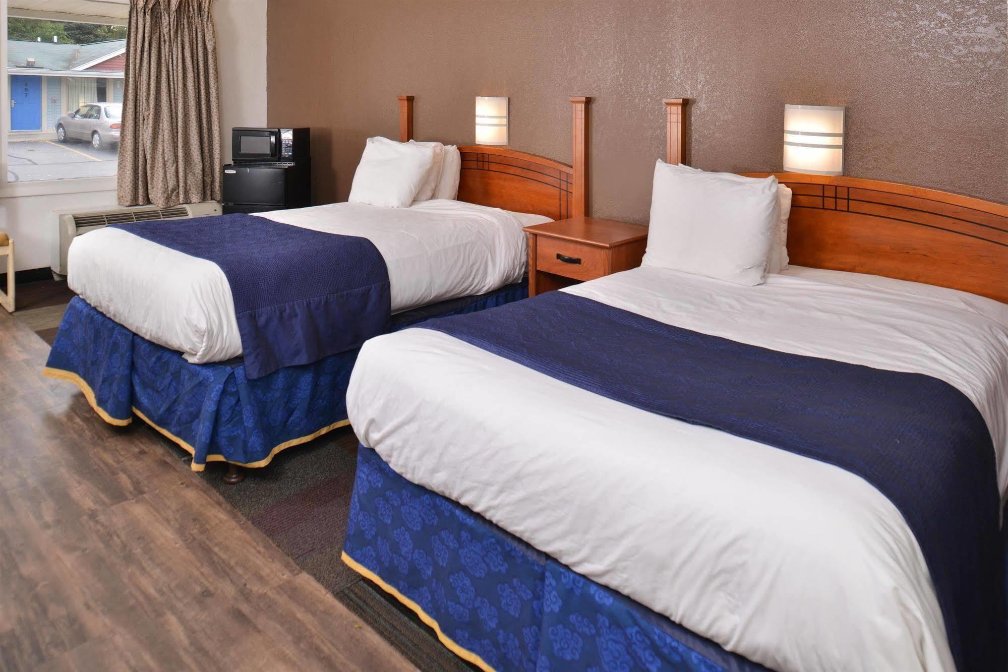 Americas Best Value Inn & Suites Джексон Екстер'єр фото