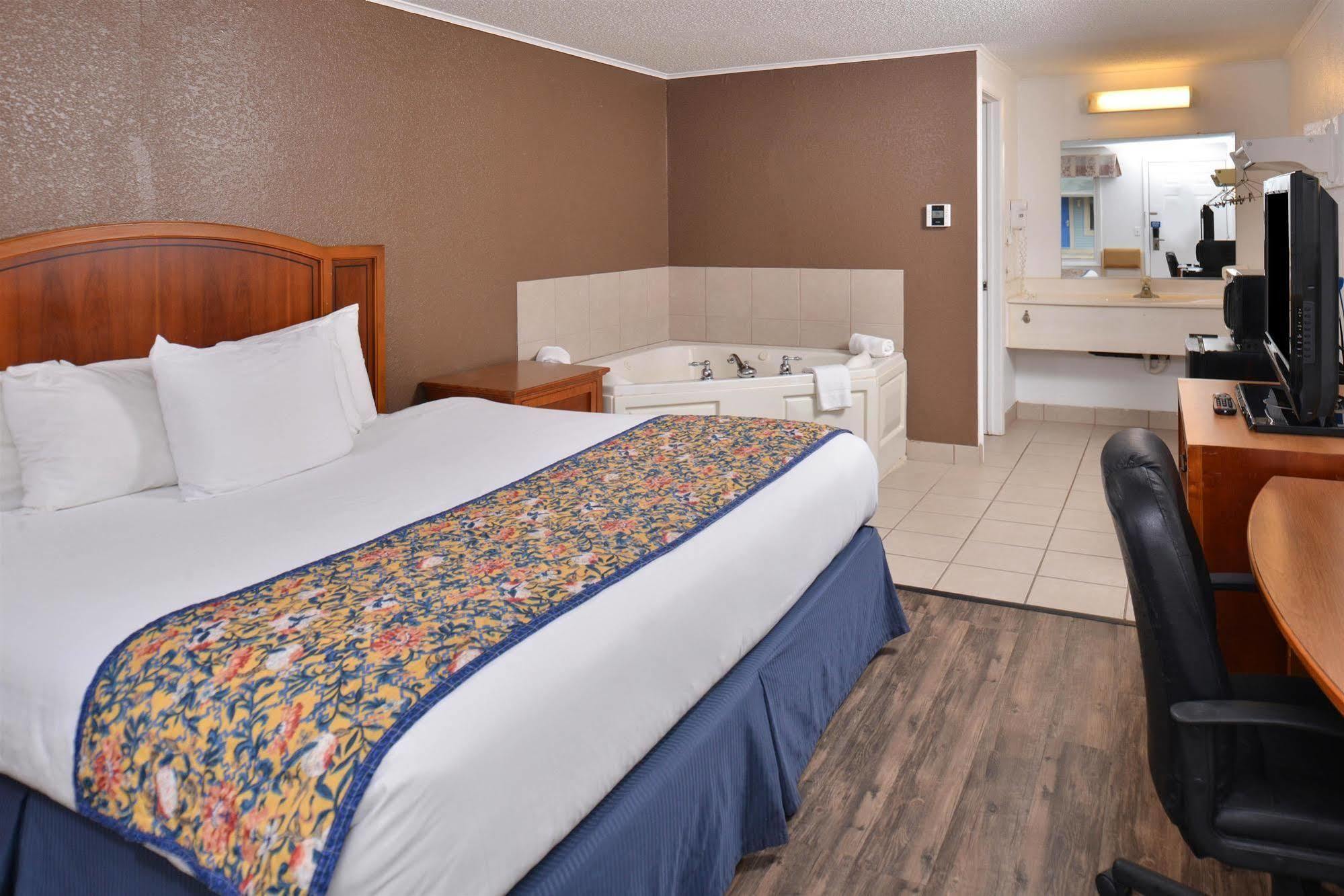 Americas Best Value Inn & Suites Джексон Екстер'єр фото